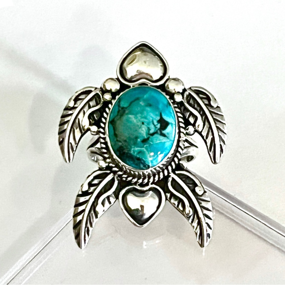 Navajo, Vintage Turtle  Heart Design Sterling Silver “Candelaria” Turquoise Ring